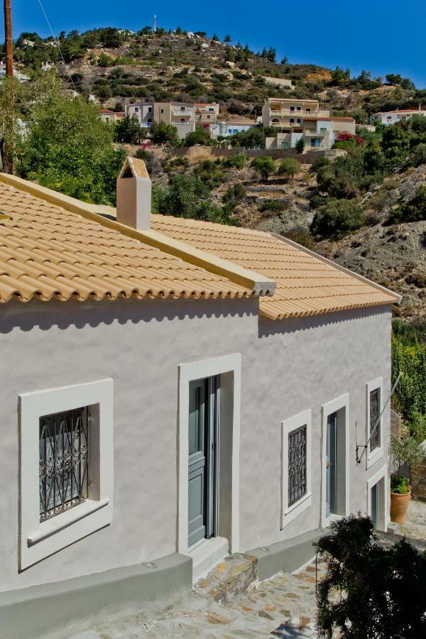 Villa Casa Metropolis Apérion Exterior foto